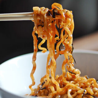 Tapi tenang, ada beberapa cara membakar kalori setelah makan mie instan.