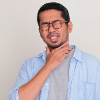 cara menghilangkan lendir di tenggorokan dengan alami