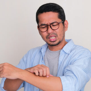 Penyebab dan Cara Mengatasi Kebas dan Kesemutan