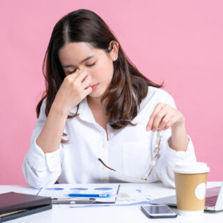 trik atasi sakit kepala dan masuk angin